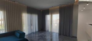 Vertical Wave Curtain Ιδανικό για πολύ μεγάλα ανοίγματα
